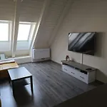 شقة V Podkrovi Maly Pariz